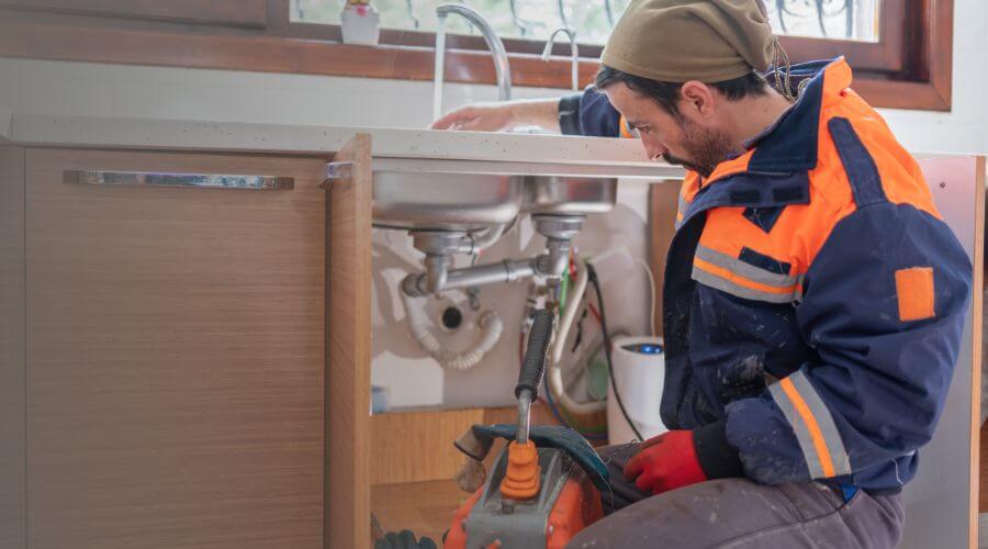 Professional expert plumbing services in Plainfield, IA